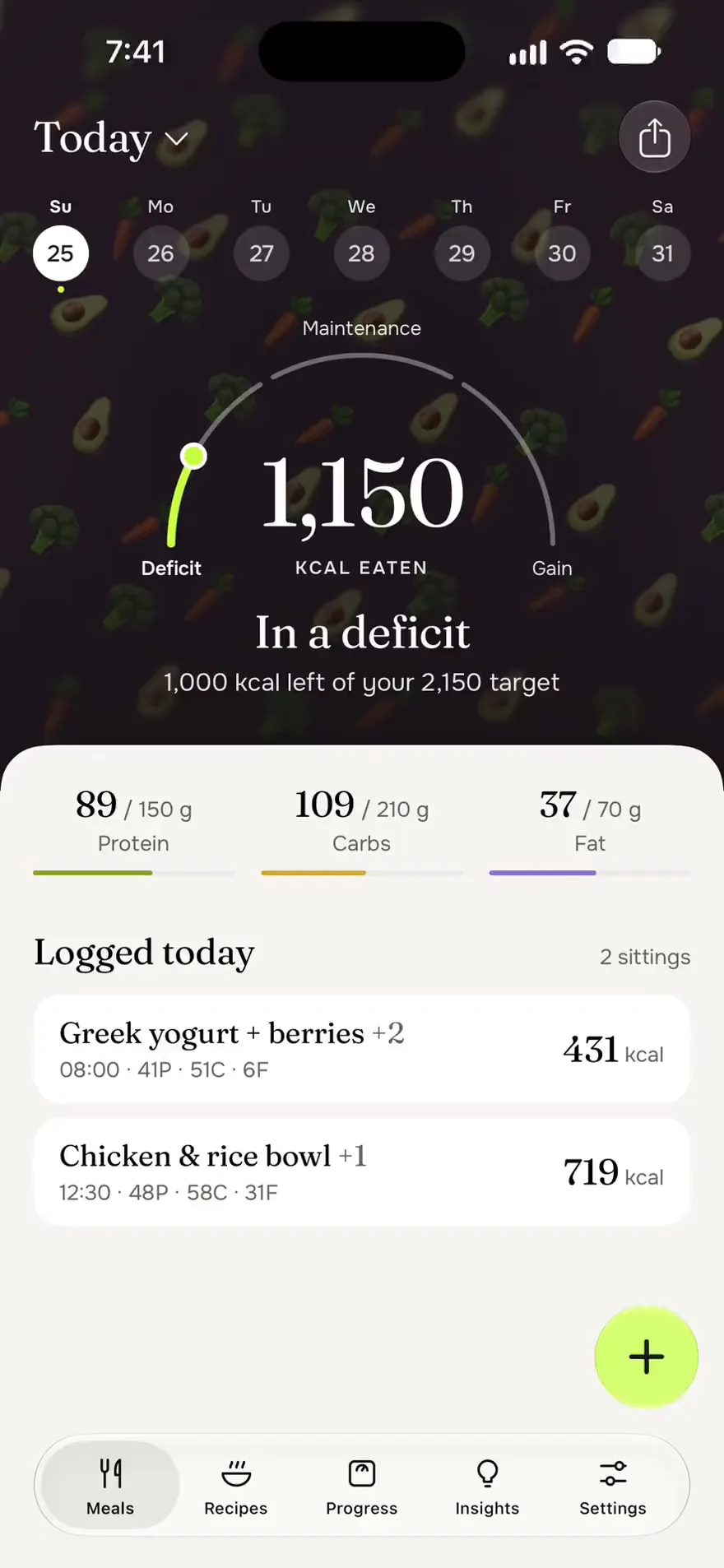 Müsli logging a meal from a photo: the Meals tab at 1,150 kcal eaten, then Photo AI reads a chicken, rice and broccoli plate as 571 kcal, and the day moves to 1,721 kcal with the meal in the log